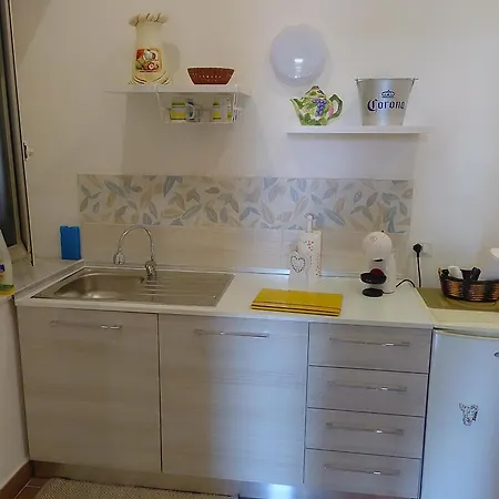 Chiara Beachsuite Palermo