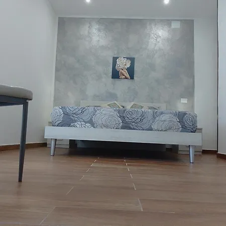 Chiara Beachsuite Palermo