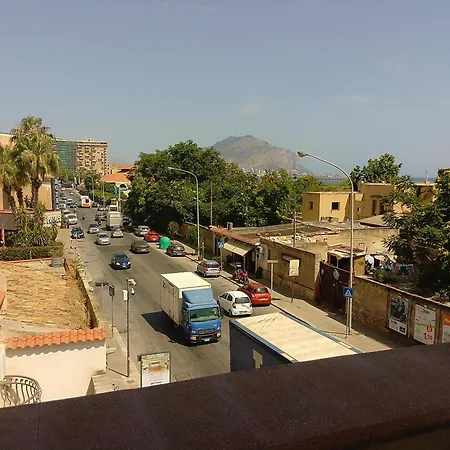 Apartamento Chiara Beachsuite